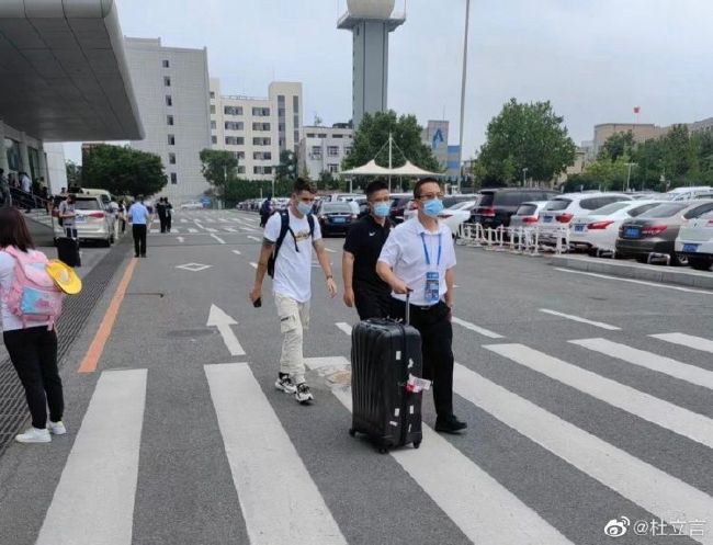 扇乳抽打虐臀调教耳光视频